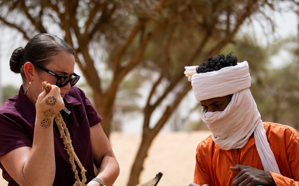 Soldiers and Airmen build partnerships in the Agadez