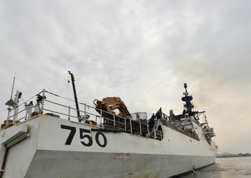 U.S. Coast Guard and Korea coast guard conduct joint training