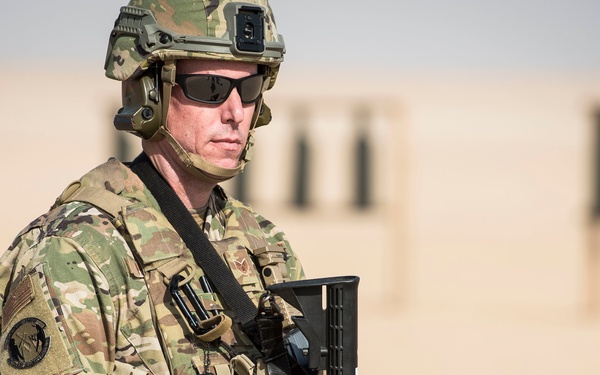 386 AEW Airmen, leadership test weapon ability at Udari Range