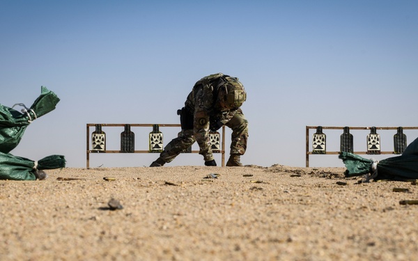 386 AEW Airmen, leadership test weapon ability at Udari Range