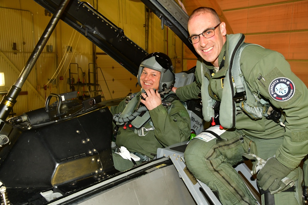 Minnesota Representative Receives F-16 Orientation Flight