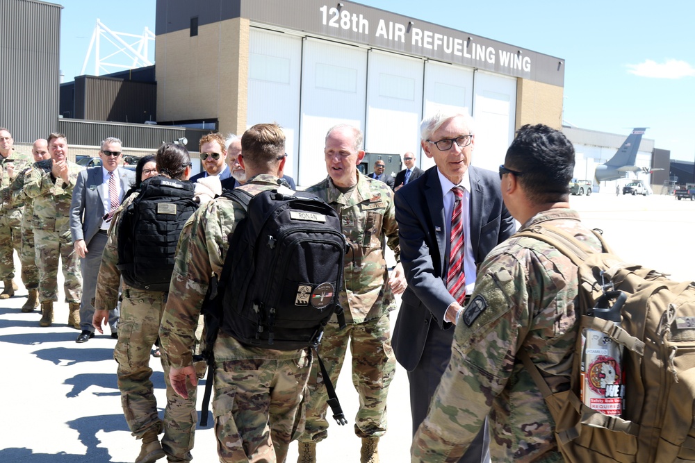 Wisconsin Guard rocket artillery unit reunites with families after deployment