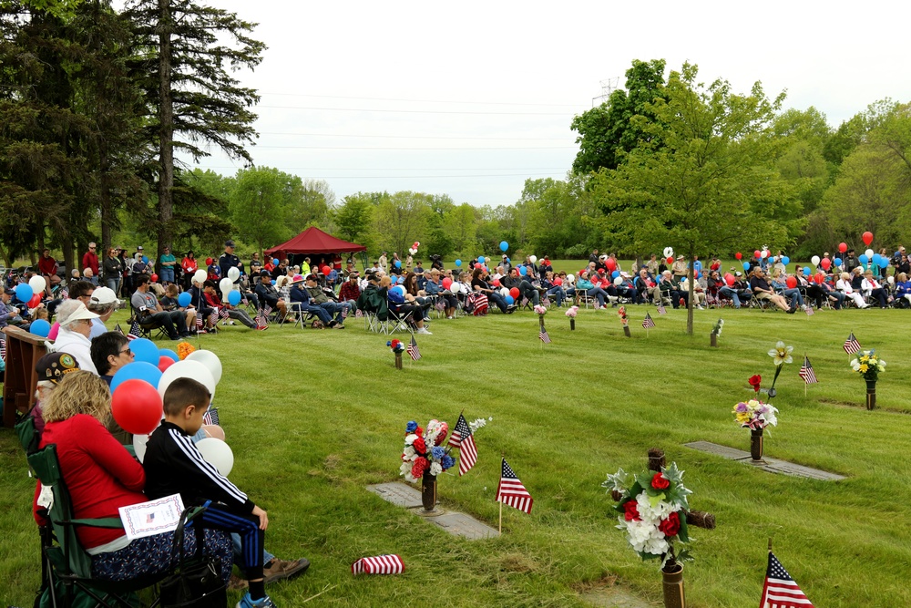 Wisconsin National Guardsmen honor nation’s fallen on Memorial Day