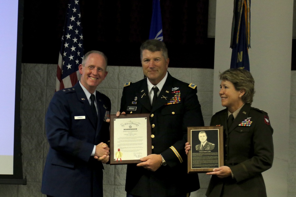 Wisconsin National Guard honors current and former Guardsmen at awards banquet