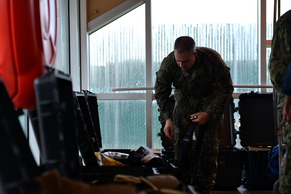 Coast Guard Port Security Unit 312 servicemembers conduct water survival training