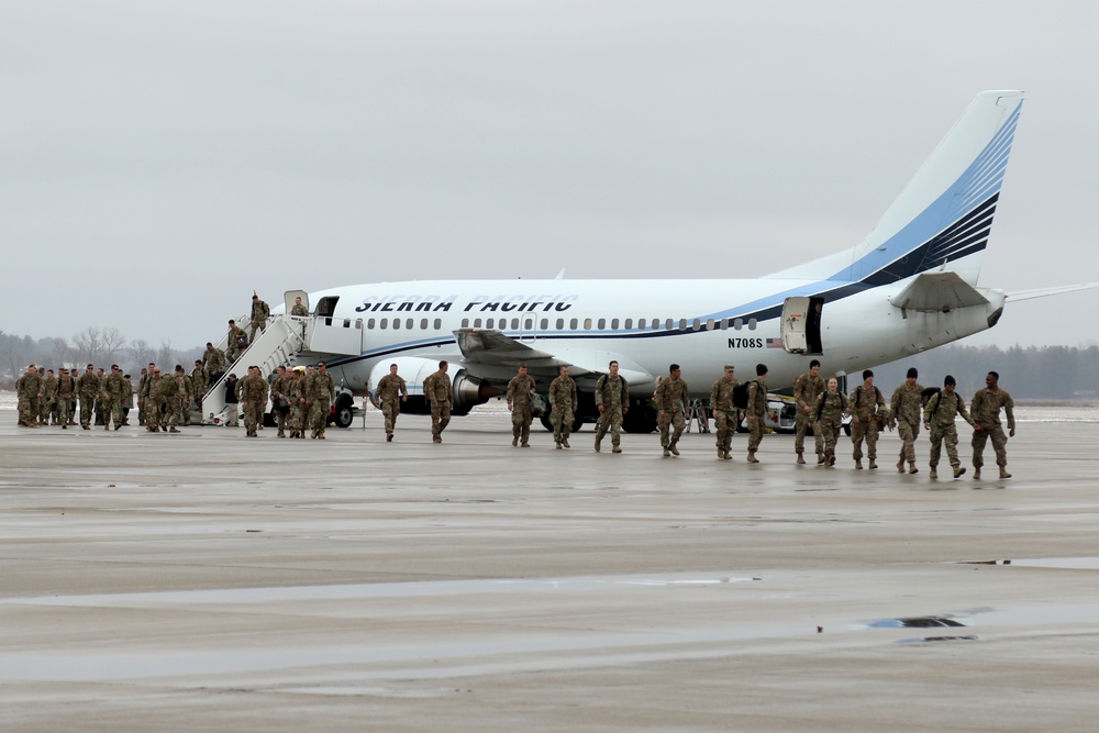 First half of ‘Guardian Angel’ battalion returns to Wisconsin