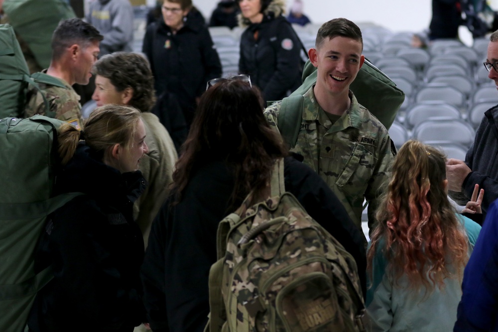 First half of ‘Guardian Angel’ battalion returns to Wisconsin