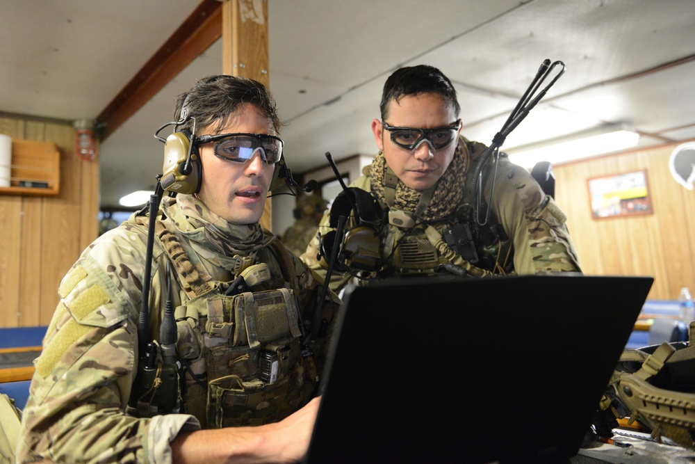 Multiple Coast Guard units participate in joint training exercise off the coast of San Diego