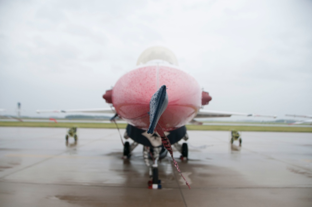 Air Force Thunderbirds ready to take flight at 2019 Fort Wayne Air Show