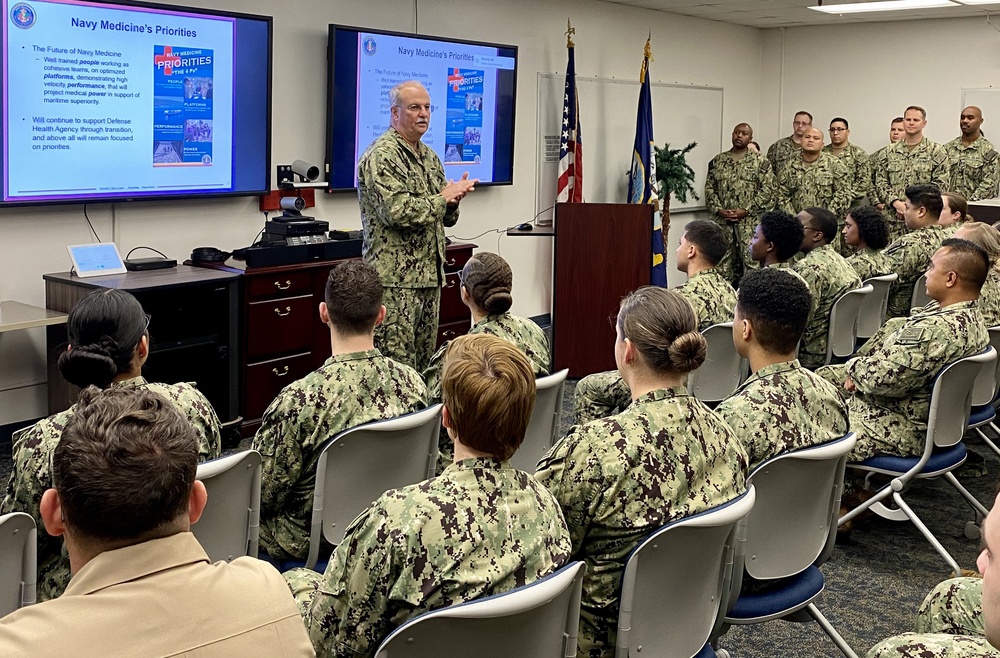 Surgeon General talks with NMRTC Pearl Harbor Sailors