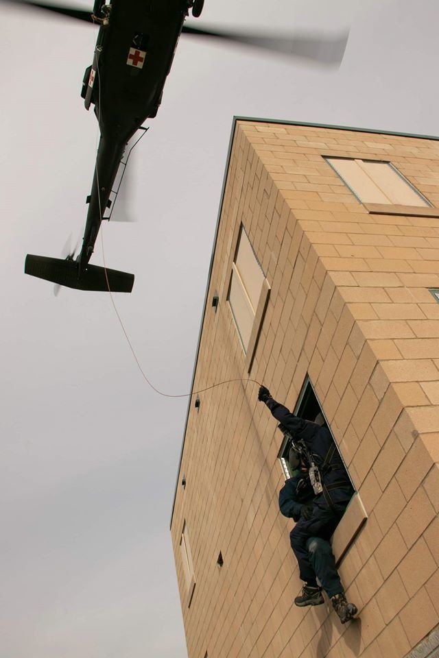 Iowa Aviation Soldiers Train With Iowa Task Force One