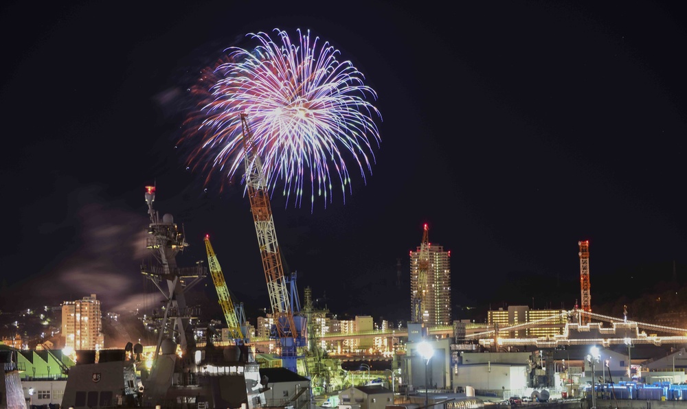 USS Ronald Reagan (CVN 76) Fireworks Show