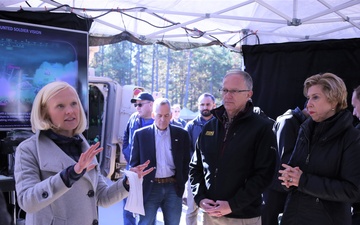 PM IVAS welcomes distinguished guests to Fort Pickett ahead of the second Soldier Touchpoint