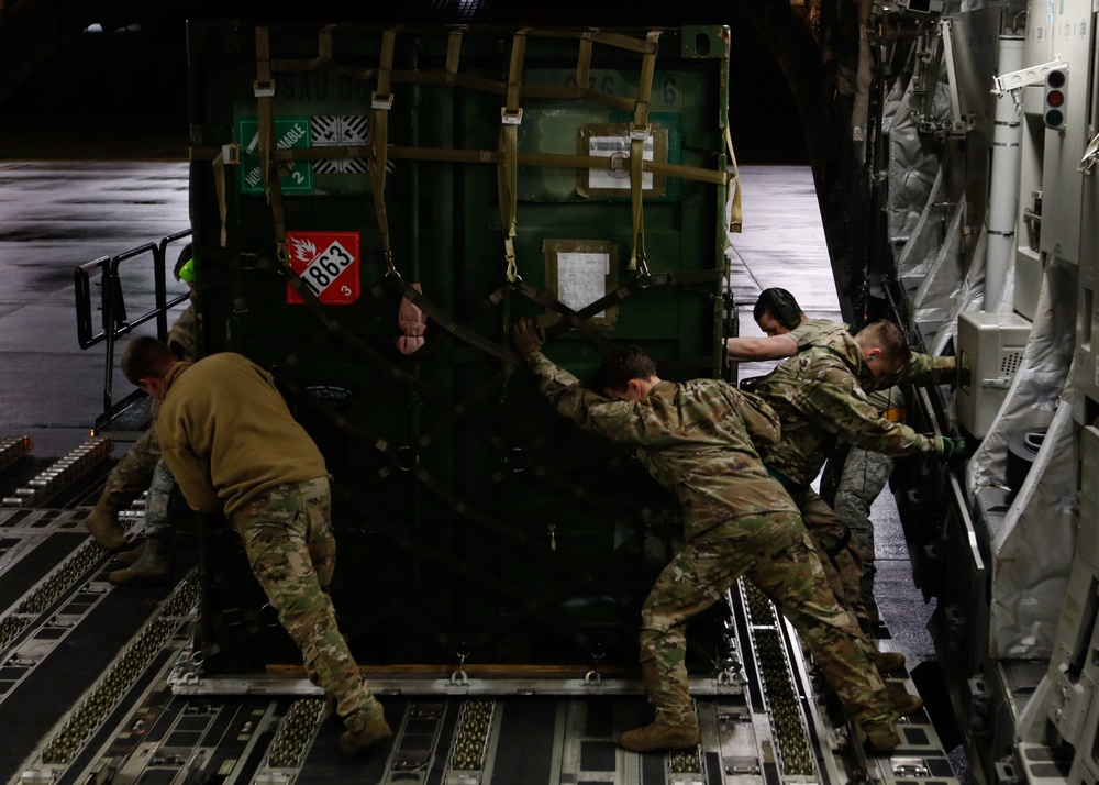 Dvids Images Immediate Response Force Paratroopers Deploy Image 9