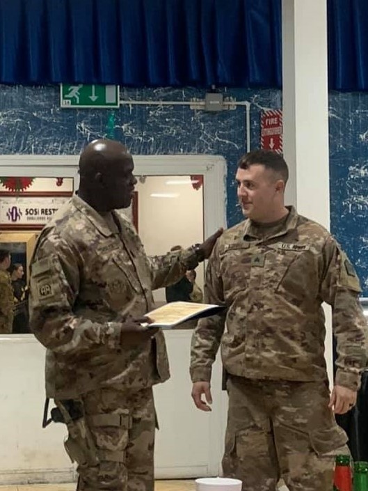1st TSC Command Sgt. Maj. recognizes Illinois Army National Guard Soldiers