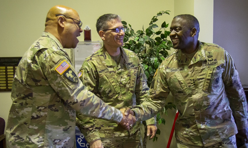 Lt. Gen. R. Scott Dingle Visits with Brig. Gen. Joe Heck