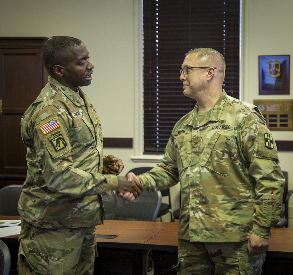 Lt. Gen. R. Scott Dingle Visits with Brig. Gen. Joe Heck