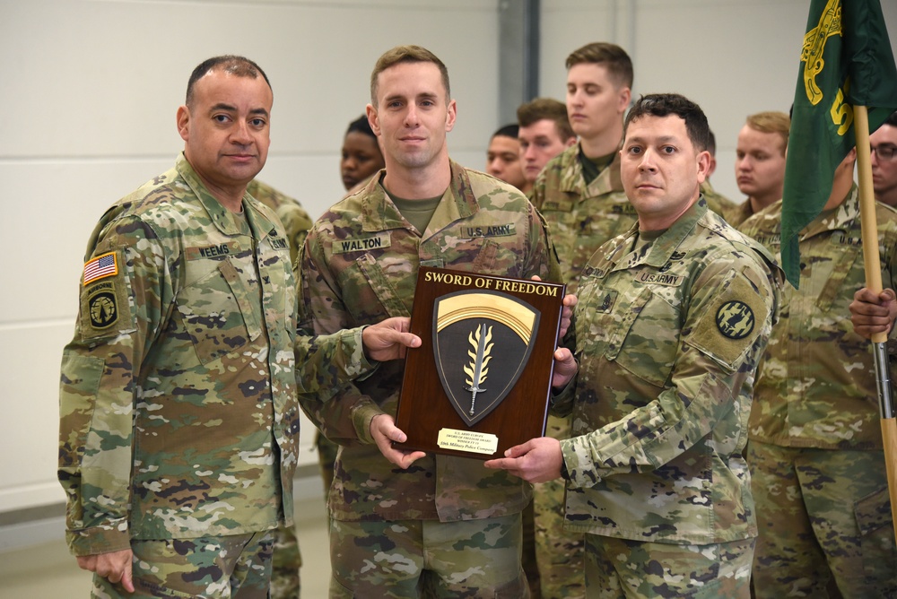 59th MP Co receives Sword of Freedom award