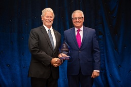 NIWC Atlantic Employee receives Merit Award for Achievements in Air Traffic Control