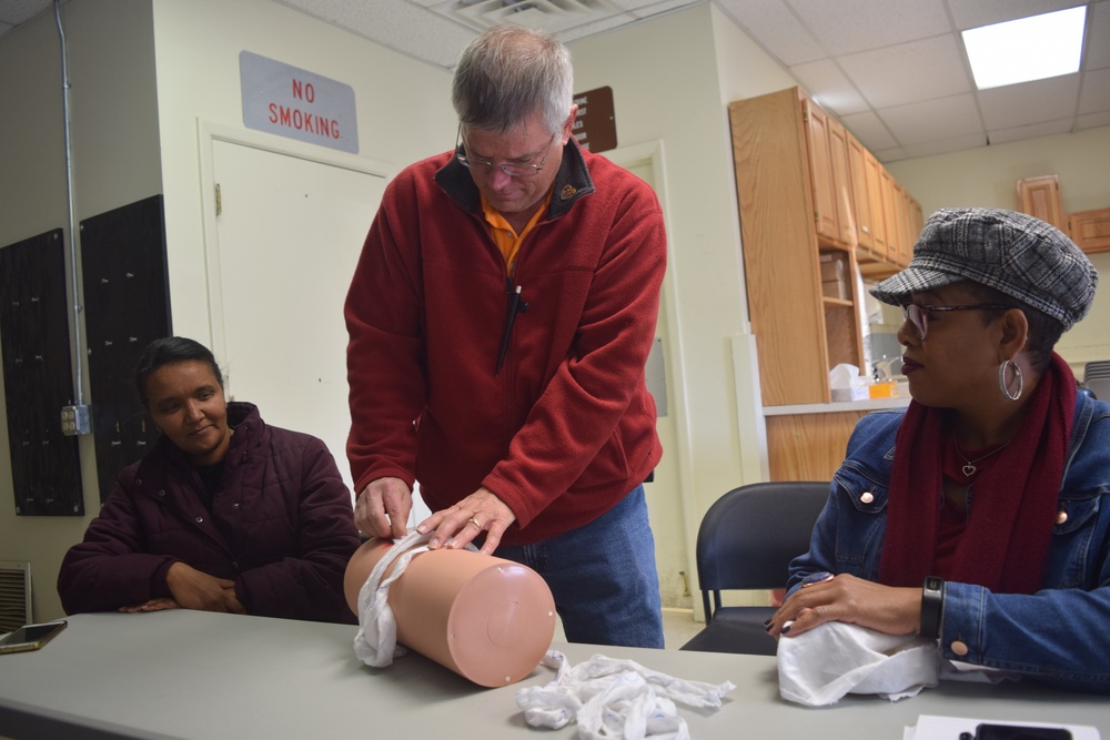 Class teaches how to stop bleeds, save lives