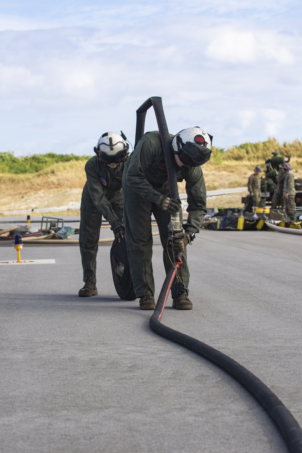 HMH-466 Conduct FARP with MWSS-171