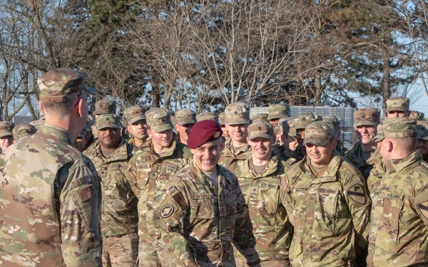 Chairman's annual USO tour visits MKAB