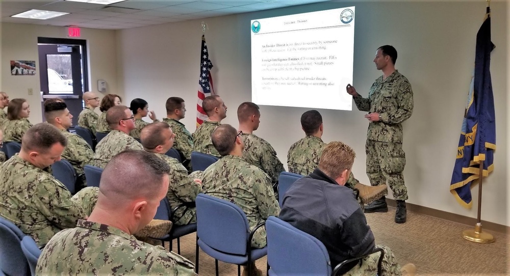 CIWT Det. Fort Gordon Hits Training and Readiness Deck Running in 2020
