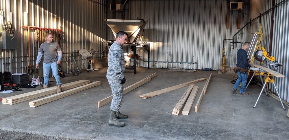 109th Airlift Wing Airmen make custom crates for aircraft skis
