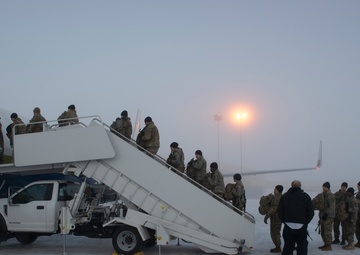 4th Infantry Brigade Combat Team (Airborne), 25th Infantry Division heads to Joint Readiness Training Center