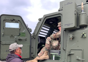 Trainer, checks in with a 1-6 FA Battalion