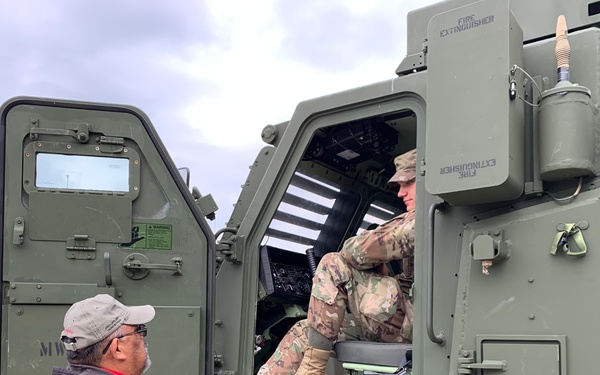 Trainer, checks in with a 1-6 FA Battalion