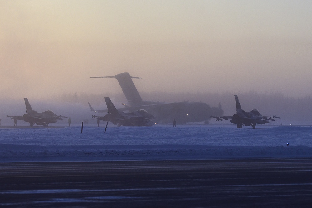 Aggressors fly south for mobile training