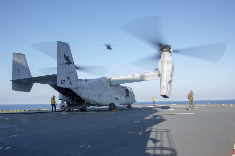 DVIDS - Images - MV-22 Ospreys aboard DIXMUDE [Image 3 of 8]