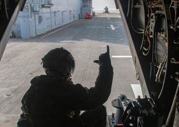 MV-22 Ospreys aboard DIXMUDE