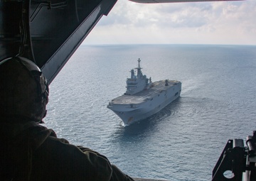 MV-22 Ospreys aboard DIXMUDE