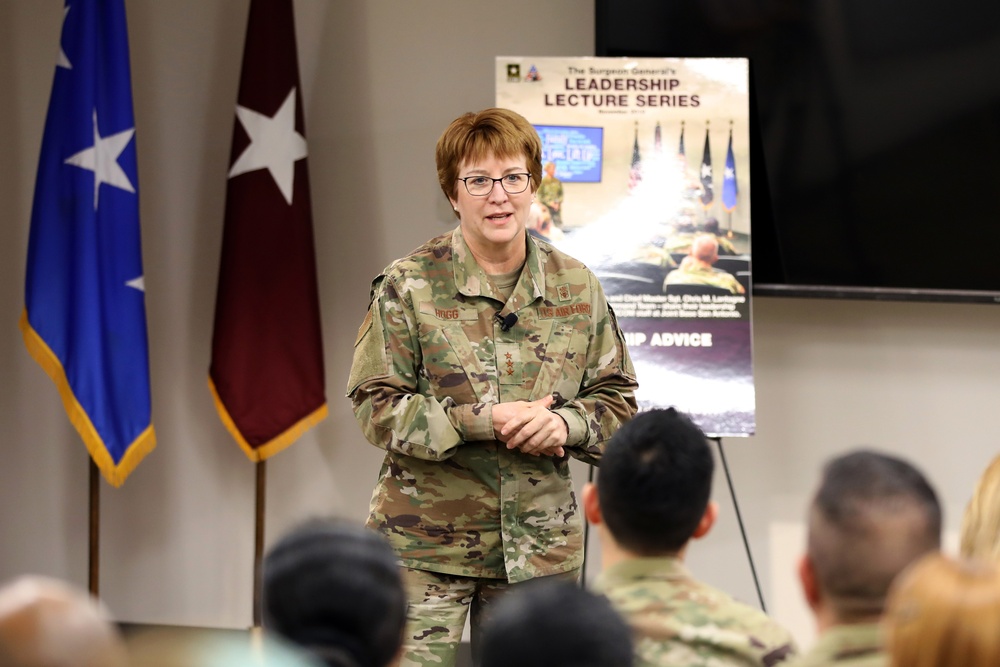 Lt. Gen. Hogg speaks at a Leadership Lecture
