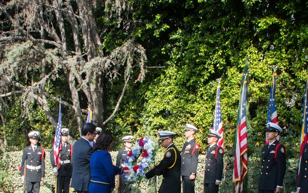 Richard Nixon library celebrates 107th birthday of former president
