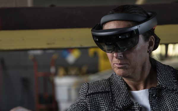 Key Leaders explore new innovation for the Marine Corps