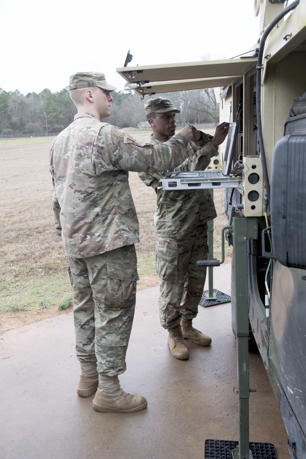 South Carolina National Guard Signal Soldiers Conduct Field Training Exercise