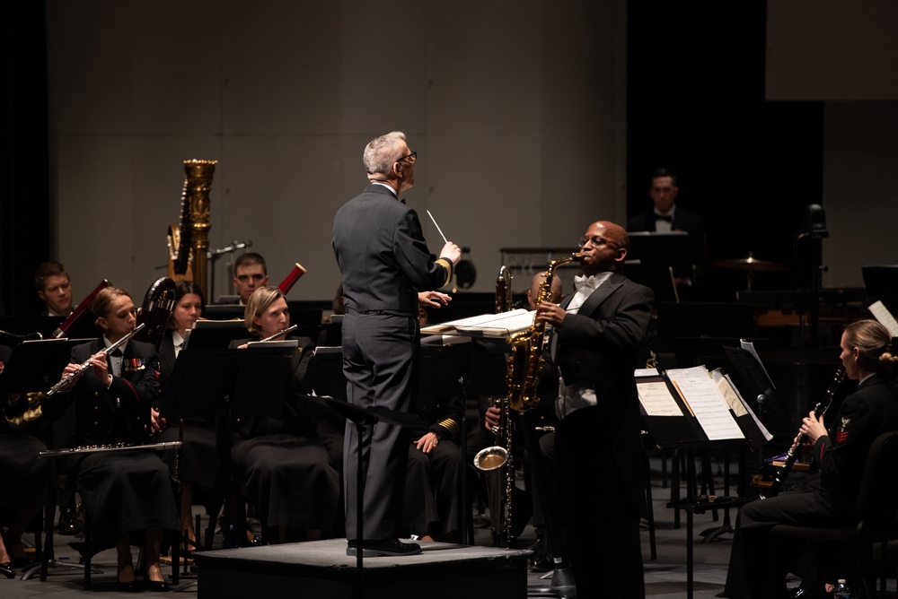 U.S. Navy Band hosts world's largest two-day saxophone conference