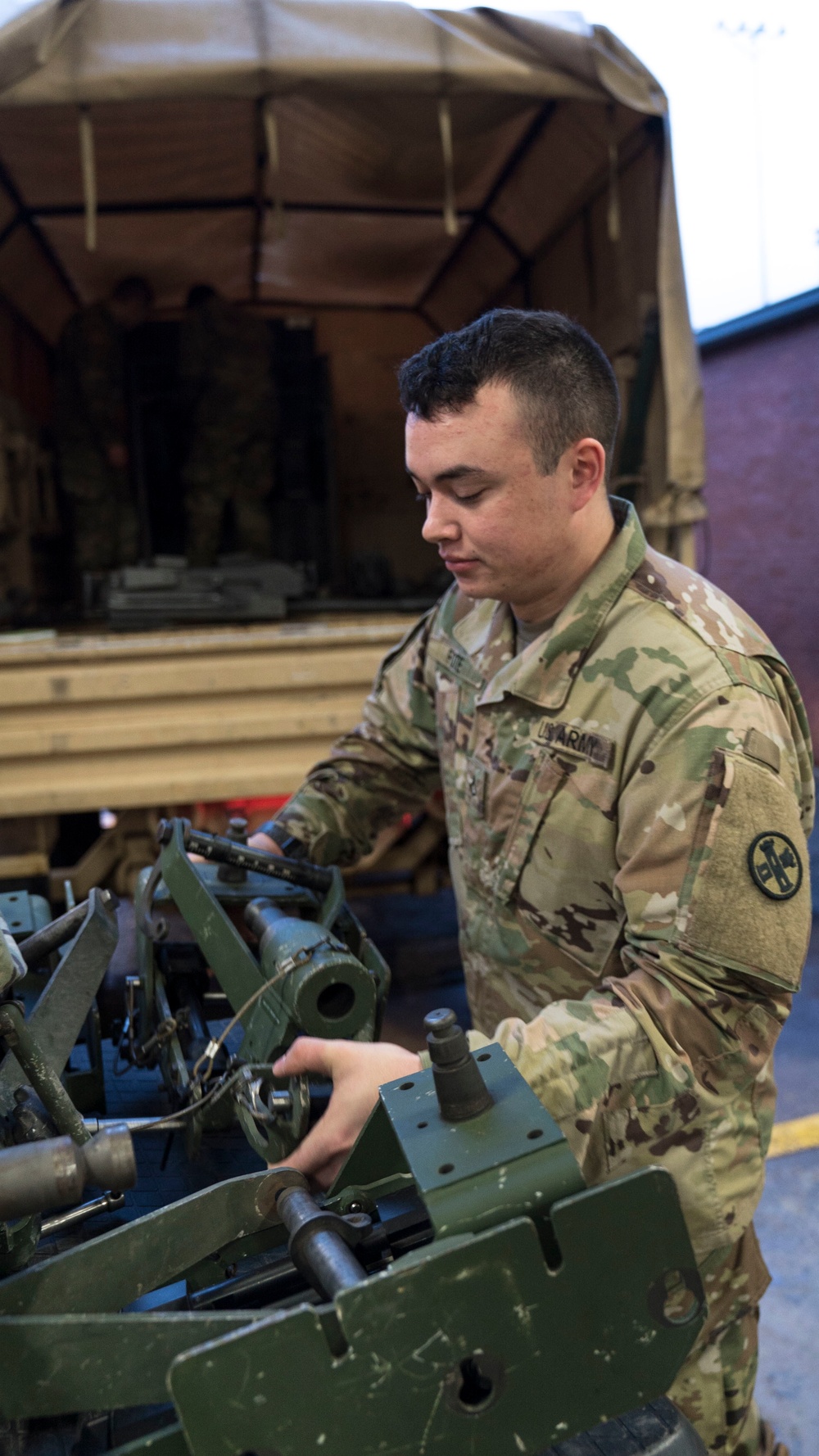 812th Engineer Company conducts convoy operations