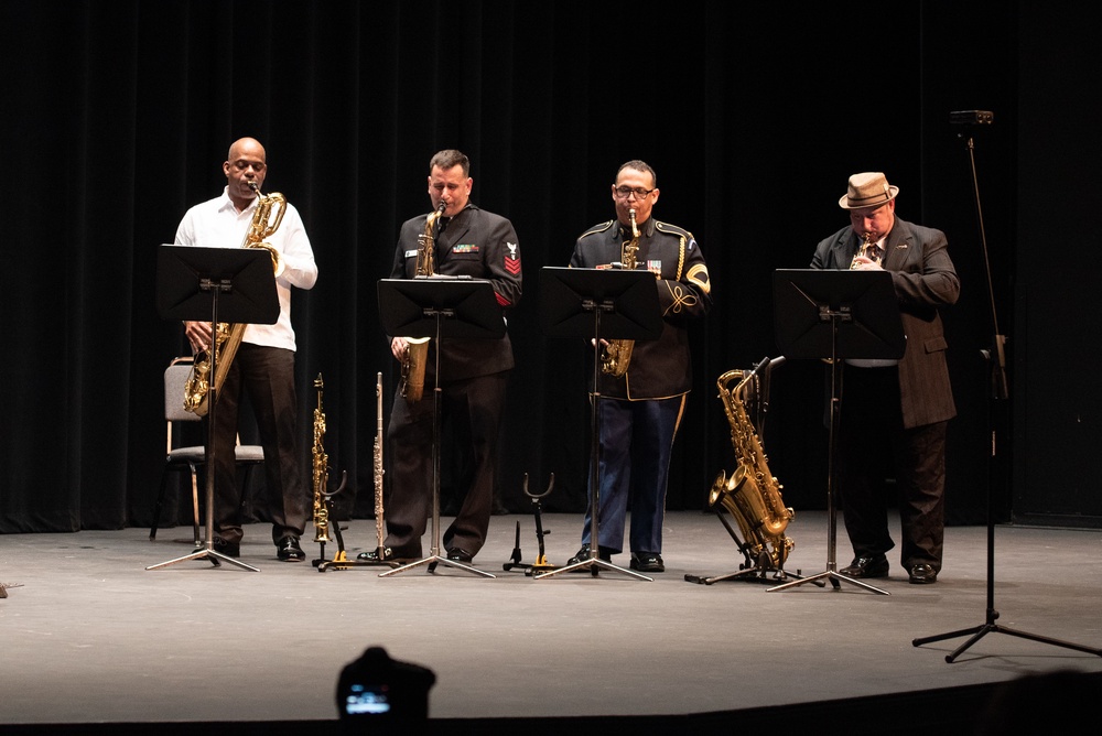 U.S. Navy Band Draws Professionals, Students in largest annual International Saxophone Symposium