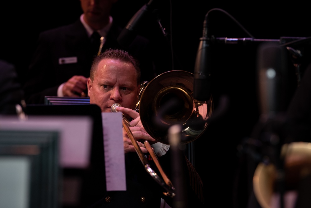 U.S. Navy Band Draws Professionals, Students in largest annual International Saxophone Symposium