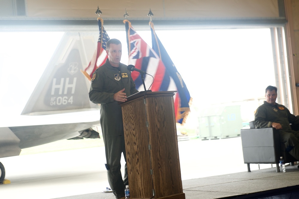 Nash take command of the 199th Fight Squadron