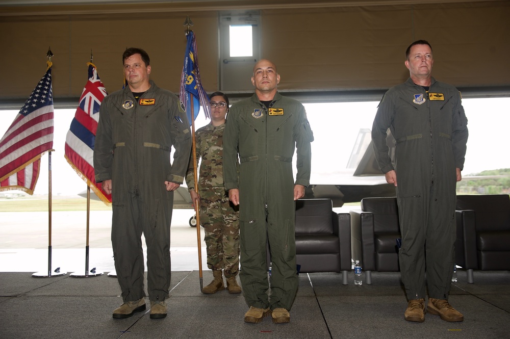 Nash take command of the 199th Fight Squadron