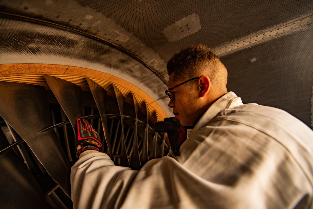 Engine inspection