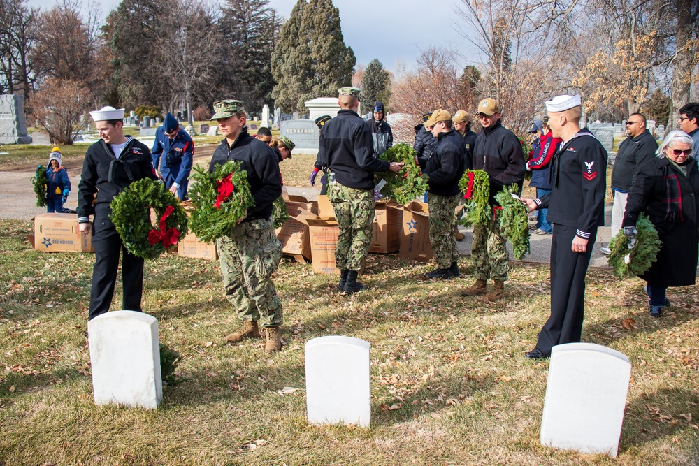 NIOC Colorado Sailors Participate in National Wreaths Across America Day