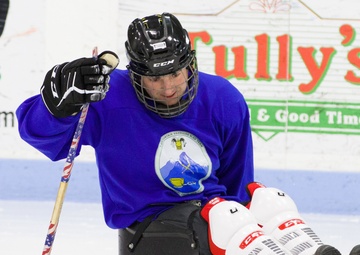 10th Mountain Warrior Transition Battalion Soldiers participate in sled hockey