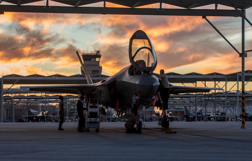 63rd Aircraft Maintenance Unit Maintainers Recover Jets in the Sunlight