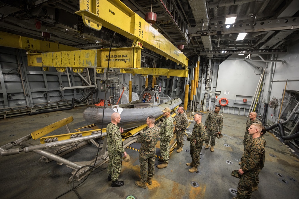 1st Marine Division visits the Naval Base San Diego